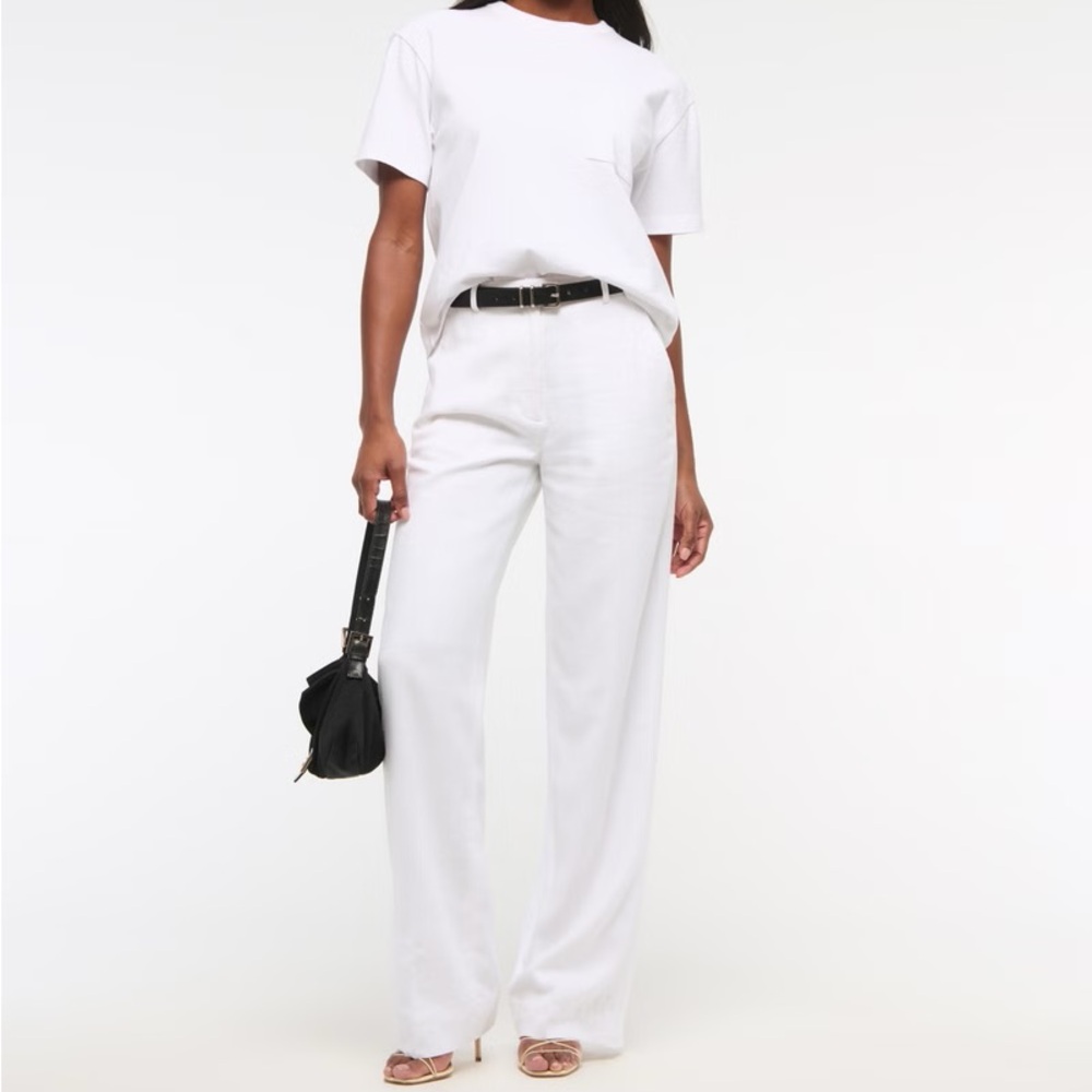 Tailored Linen-Blend Wide Leg Pant